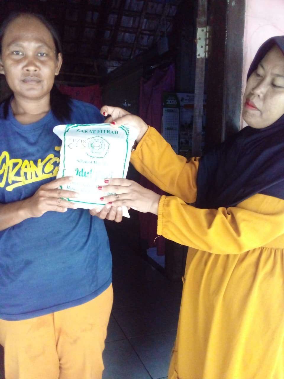 Foto dari album PENYALURAN ZAKAT FITRAH DI RANTING NU DESA MLIWANG